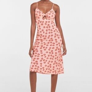 NWT Bershka ditzy floral print front cutout midi dress. Size Large.